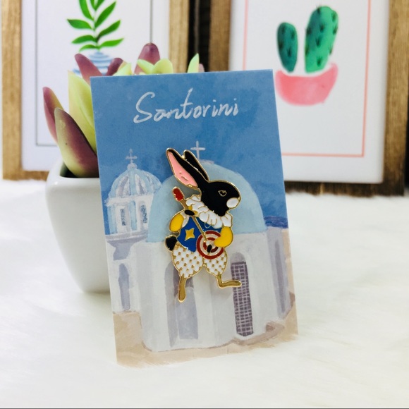 ‼️Must Bundle‼️Rabbit’s Banjo Instrument Pin - Picture 2 of 4